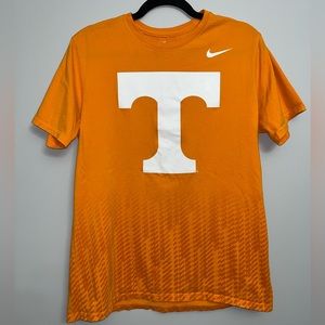 SOLD University of Tennessee Volunteers Nike Men’s Large Orange t-shirt